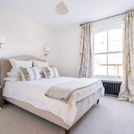 Boat House, Relax In A Whitstable Fisherman'S Cottage Экстерьер фото