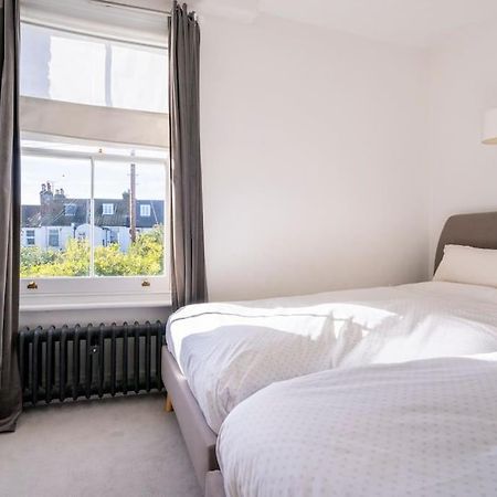 Boat House, Relax In A Whitstable Fisherman'S Cottage Экстерьер фото